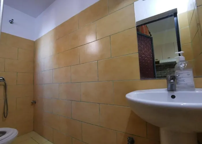 Lovely Appartament 1-b Appartement Tirana